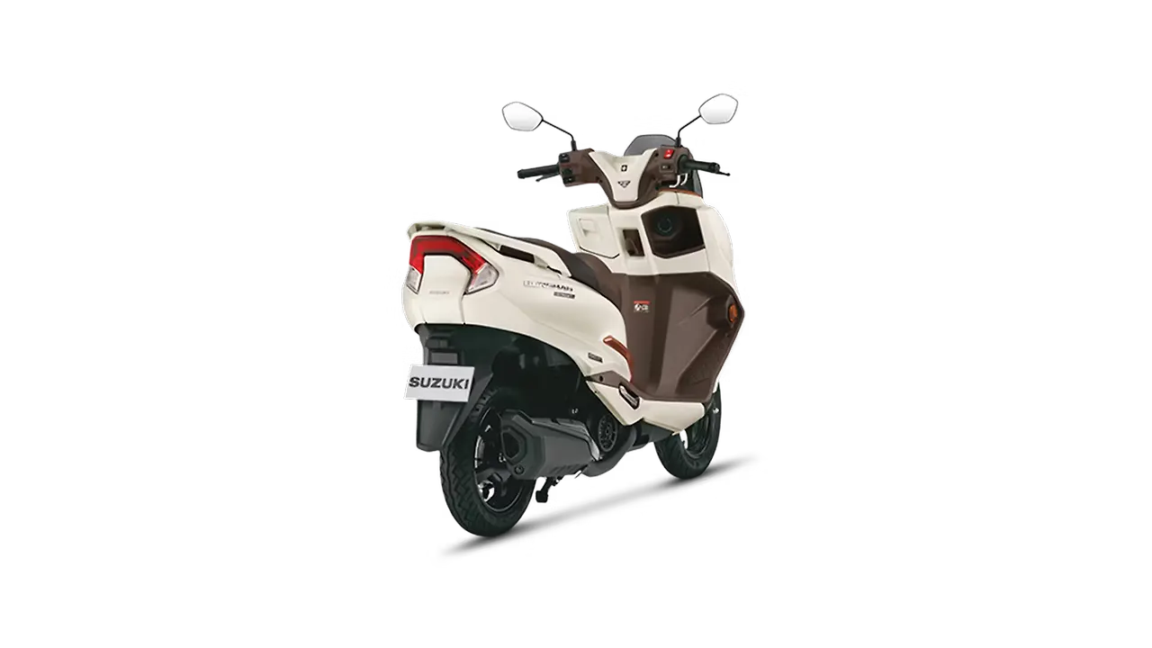 Suzuki Burgman Street 125 (2025) - Rear Maxi Styling